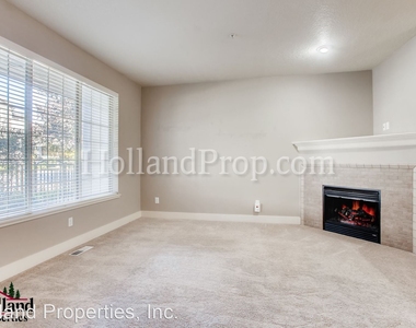 16008 Nw Hildago Lane - Photo Thumbnail 4