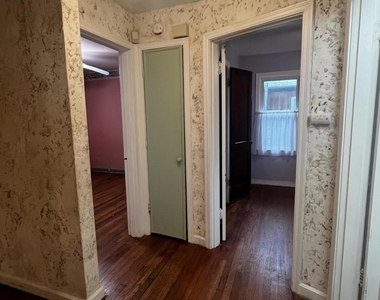 3903 Peachtree Ave - Photo Thumbnail 10