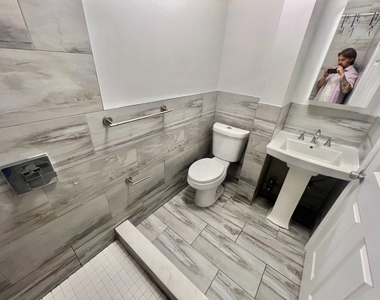 600 West 142nd Street - Photo Thumbnail 3