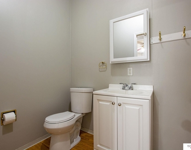 2573 Poppleton Avenue - Photo Thumbnail 8