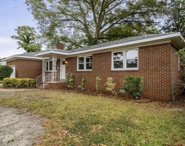 629 Euwanee Place - Photo Thumbnail 0