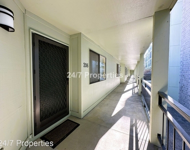 4926 S. Corbett Ave. #206 - Photo Thumbnail 1