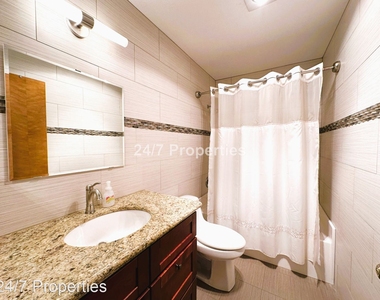 4926 S. Corbett Ave. #206 - Photo Thumbnail 11