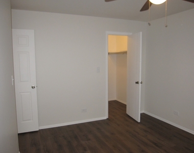 1580 Stonehill Court - Photo Thumbnail 10