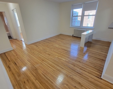 1483 Shore Parkway - Photo Thumbnail 4