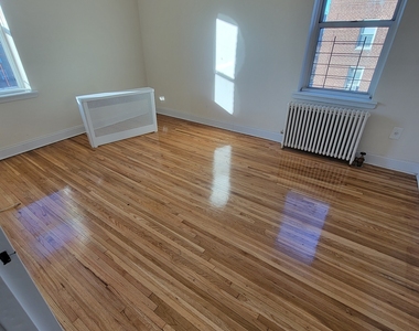 1483 Shore Parkway - Photo Thumbnail 7