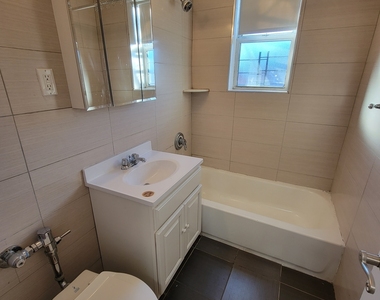 1483 Shore Parkway - Photo Thumbnail 8