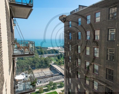 310 South Michigan Avenue - Photo Thumbnail 16