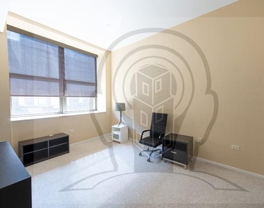 310 South Michigan Avenue - Photo Thumbnail 6