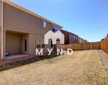 7074 New Meadow Dr - Photo Thumbnail 23