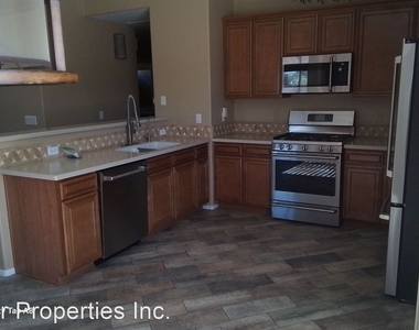 872 E Ashburn Mountain Dr - Photo Thumbnail 9