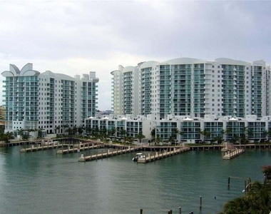 7900 Harbor Island Drive - Photo Thumbnail 39