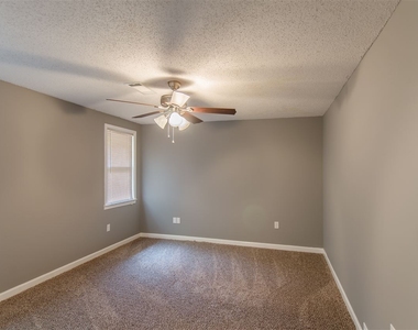 4150 Elmhill - Photo Thumbnail 21