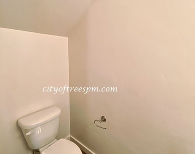 2811 N Cajun Ln - Photo Thumbnail 7