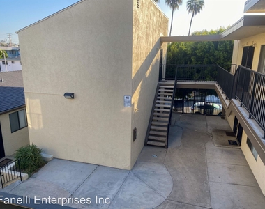 4044 Estrella Ave - Photo Thumbnail 14