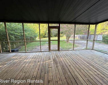 633 East Edgemont - Photo Thumbnail 24