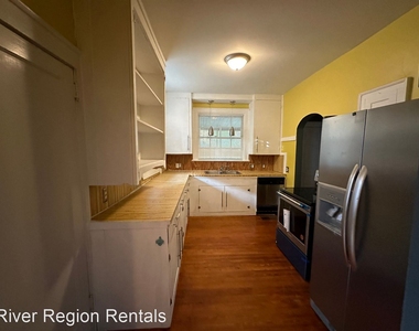 633 East Edgemont - Photo Thumbnail 10