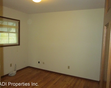 3545 Sw Boundary Street - Photo Thumbnail 7