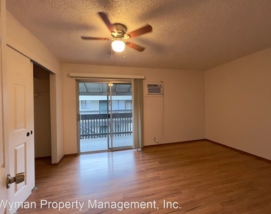 102-156 Brown Street - Photo Thumbnail 13