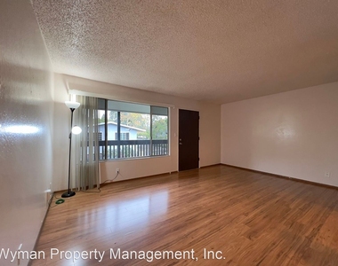 102-156 Brown Street - Photo Thumbnail 7