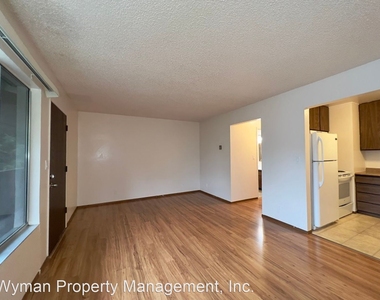 102-156 Brown Street - Photo Thumbnail 8