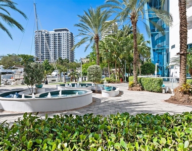 333 Las Olas Way - Photo Thumbnail 29