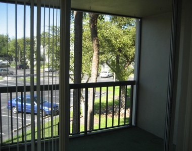 10855 Sw 112 Av - Photo Thumbnail 5