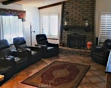 14608 Riverside Drive - Photo Thumbnail 3