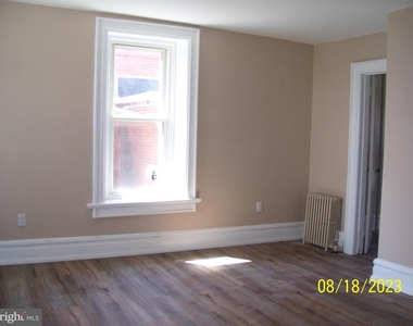 1152 Main Street - Photo Thumbnail 21