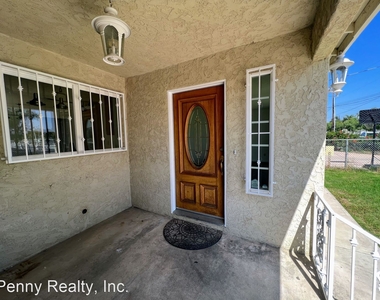 1851 Rios Ave. - Photo Thumbnail 5