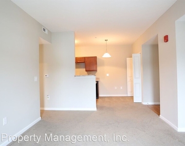 1524 Braeton Parkway Unit 11 - Photo Thumbnail 1