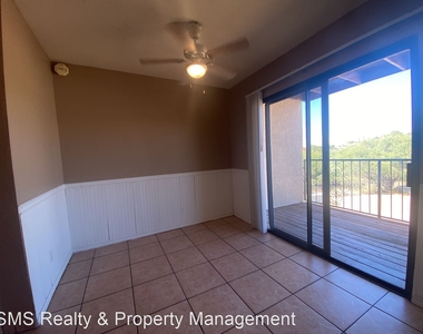 4301 Avenida Palermo Unit D - Photo Thumbnail 6