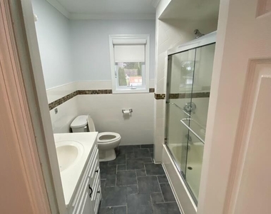 259 Norgrove Avenue - Photo Thumbnail 5