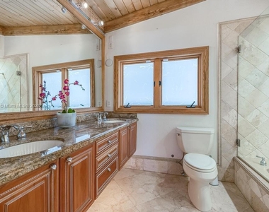 2613 Tortugas Ln - Photo Thumbnail 13