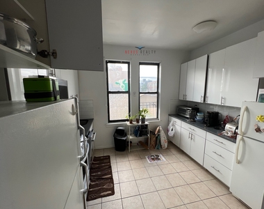 23-35 31st Street - Photo Thumbnail 1