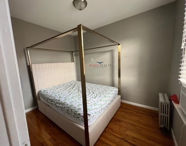 23-35 31st Street - Photo Thumbnail 5