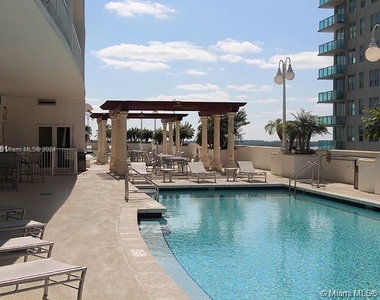 1200 Brickell Bay Dr - Photo Thumbnail 26