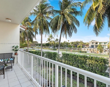 21399 Marina Cove Cir - Photo Thumbnail 25