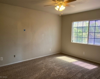 2604 Ponderosa Pine Avenue - Photo Thumbnail 11