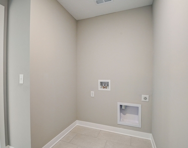 2168 Ryder Pl - Photo Thumbnail 29