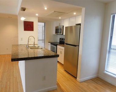 901 Nw 7th Street - Photo Thumbnail 16