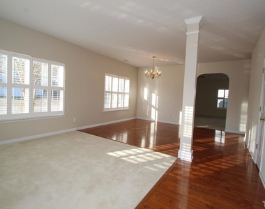 8508 Neuse Garden Drive - Photo Thumbnail 2