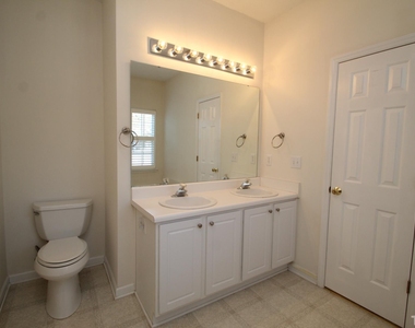 8508 Neuse Garden Drive - Photo Thumbnail 40