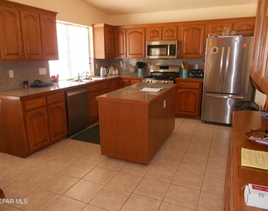 1201 Brown Ridge Place - Photo Thumbnail 44