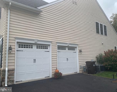 1212 Revere Dr - Photo Thumbnail 42