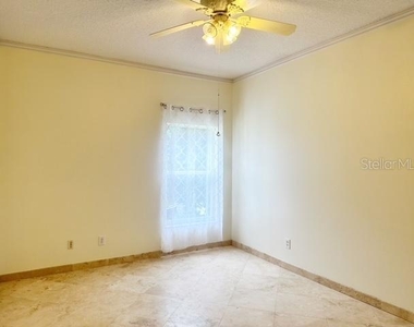 13957 Eylewood Drive - Photo Thumbnail 12