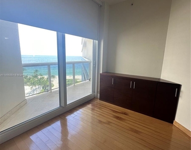 9595 Collins Ave - Photo Thumbnail 20