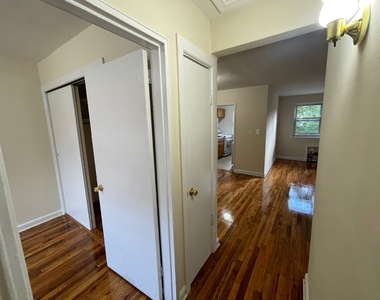 71-8 Parsons Boulevard - Photo Thumbnail 17