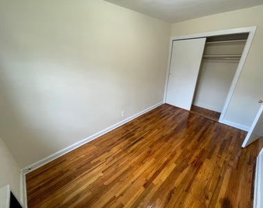 71-8 Parsons Boulevard - Photo Thumbnail 19