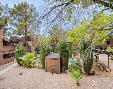 5889 Laredo Street - Photo Thumbnail 23